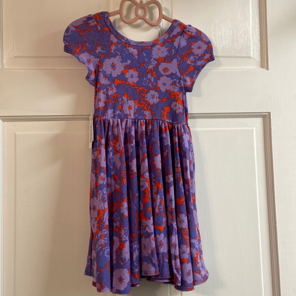 Girls dress NWT